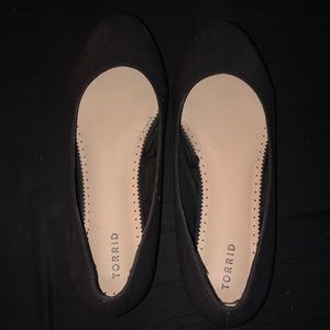 Torrid casual Black flats